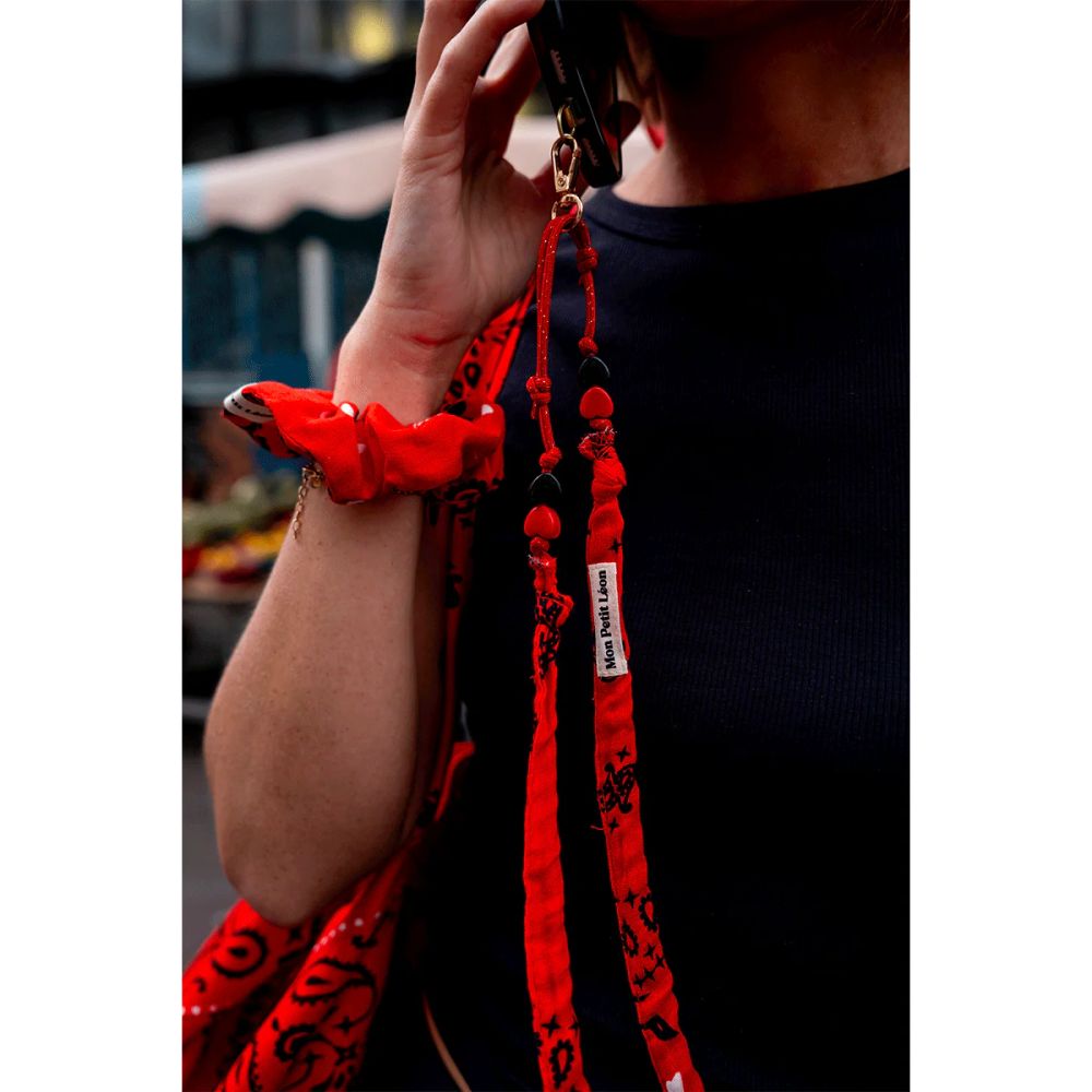 Cordon de téléphone Billie - Bandana Rouge – Image 2