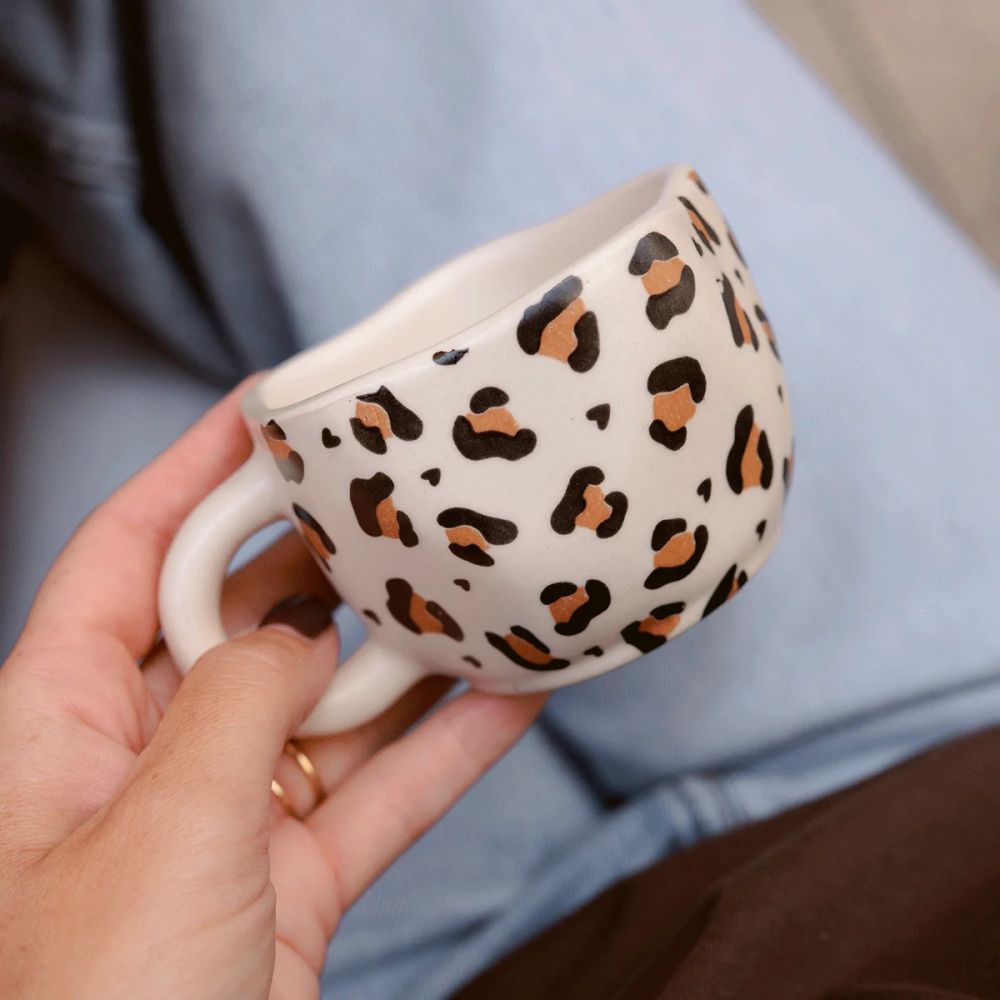 Tasse à café céramique léopard coeur
