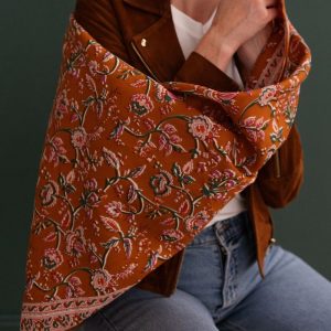 Grand foulard fleuri - Nesta Rust